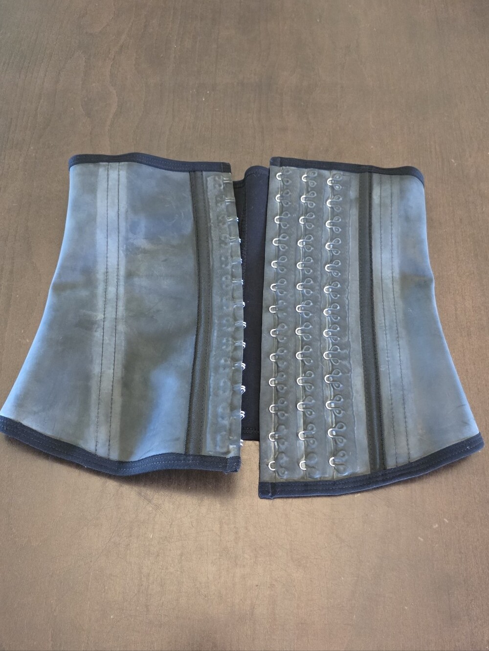 RUBBER WAIST TRAINER